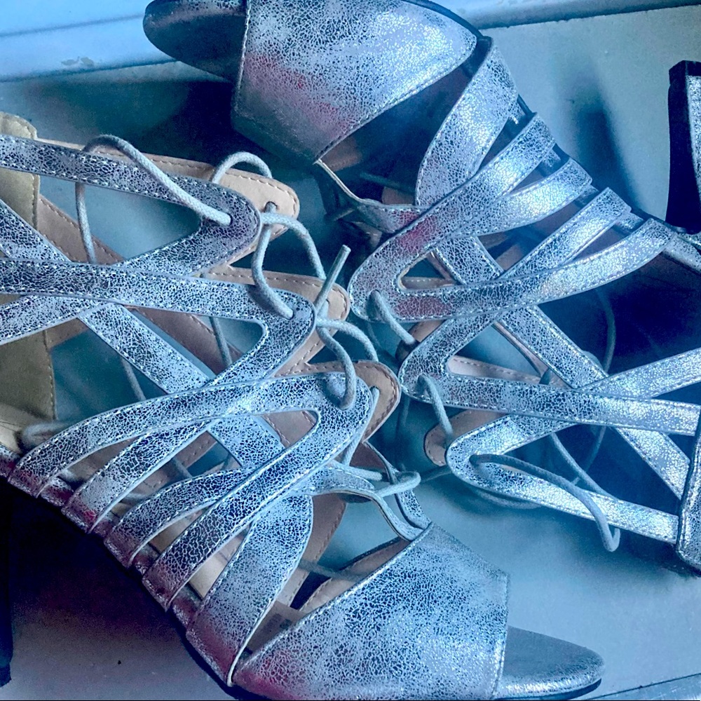 Silver, size 8,Beacon Fashion & fit, stilletos wrap/lace tie up
